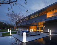 Светильник Цилиндр 30х190 питание от 220, RGB Светильник Цилиндр 30х190 питание от 220, RGB